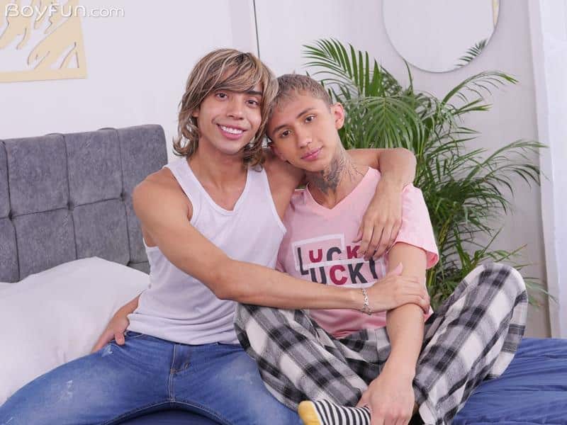 Sexy south American twink Archi Gold bare asshole fucked hottie young stud Dominik Xoxo 2 gay porn pics - Sexy south American twink Archi Gold’s bare asshole fucked by hottie young stud Dominik Xoxo